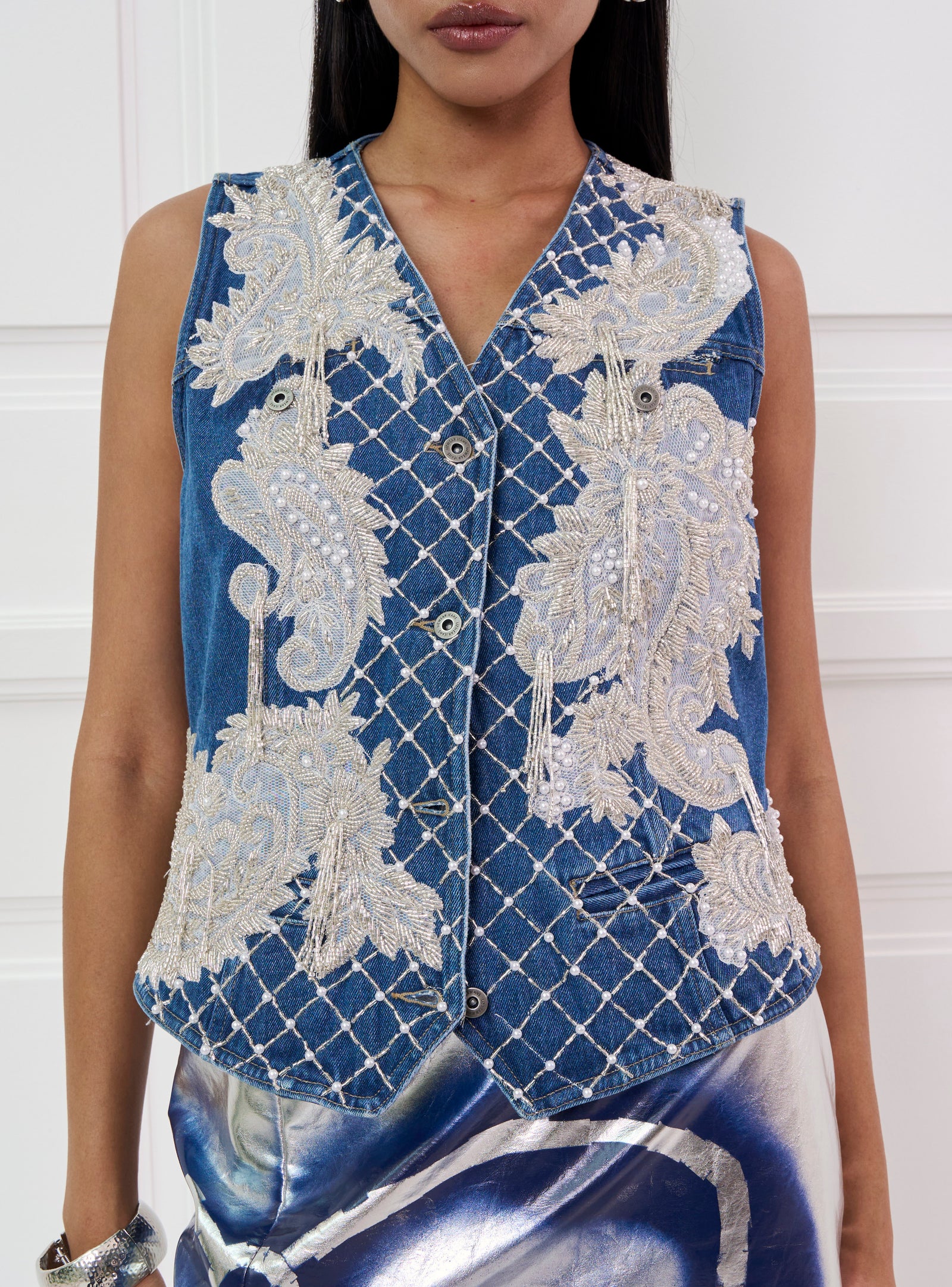 DENIM EMBROIDERED VEST